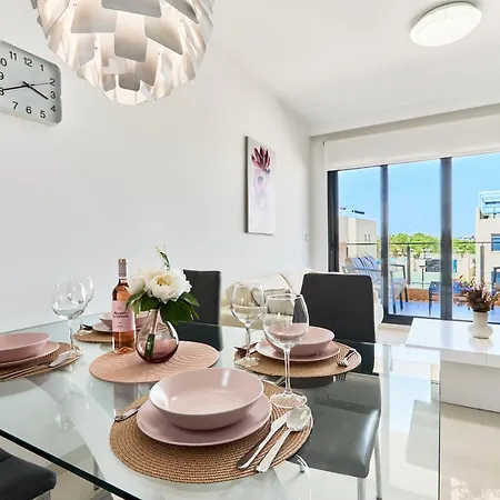 Modern Flat Close To & Golf Courses - By Welcomely * Torre de la Horadada